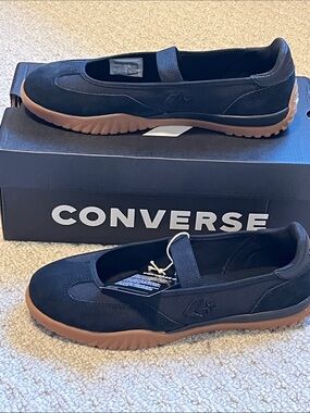 Converse Black Mary Jane sneakers with Gum Outsole - Women’s Sz 9.5